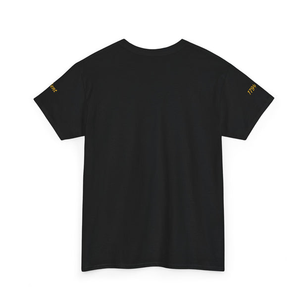 Artistic Unisex Heavy Cotton Tee - Minimalist Graphic Design, Casual Wear, Gift for Him/Her, Everyday Style, Summer Fashion